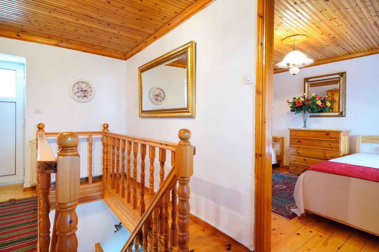 Villa Nicole Theologos  Eksteriør billede